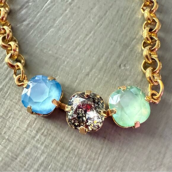 Sabika LIKE Gold Tone Bracelet - Picture 5 of 9